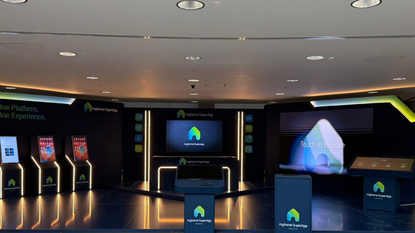 The myhome SuperApp launch stand built by FAIM for Saudi Aramco